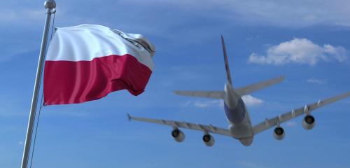 Polska flaga i samolot