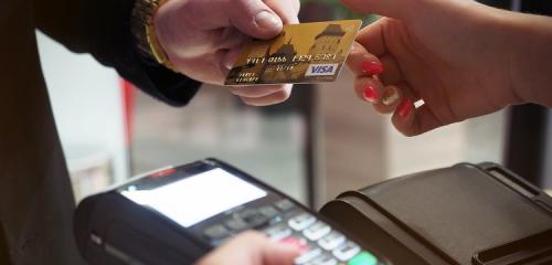 Jak aktywować kartę płatniczą W Banku Pocztowym w terminalu POS